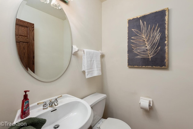 2325 Durand Dr, Downers Grove, IL 60515 - half bathroom featuring a sink and toilet