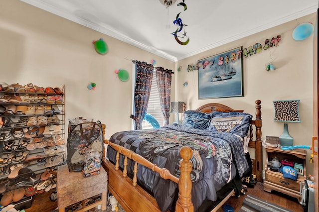 7800 S Aberdeen St, Chicago, IL 60620 - bedroom with crown molding and wood finished floors