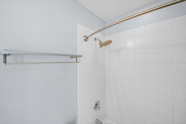 bathroom featuring washtub / shower combination