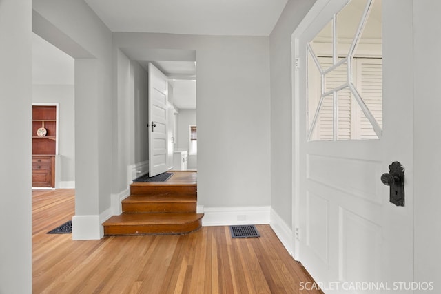 115 W Maple St, Lombard, IL 60148 - entryway with wood finished floors and baseboards