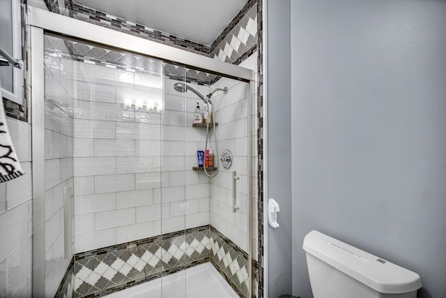 320 Brampton Ln, Arlington Heights, IL 60004 - full bathroom featuring toilet and a shower stall