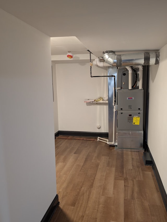 7411 S Champlain Ave, Chicago, IL 60619 - utilities with heating unit