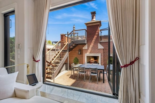1855 N Hermitage Ave, Chicago, IL 60622 - interior space with plenty of natural light and stairway