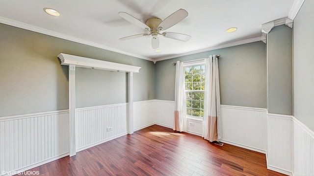 8 Georgetown Ct, Algonquin, IL 60102 - unfurnished room with wood finished floors, a ceiling fan, wainscoting, recessed lighting, and crown molding