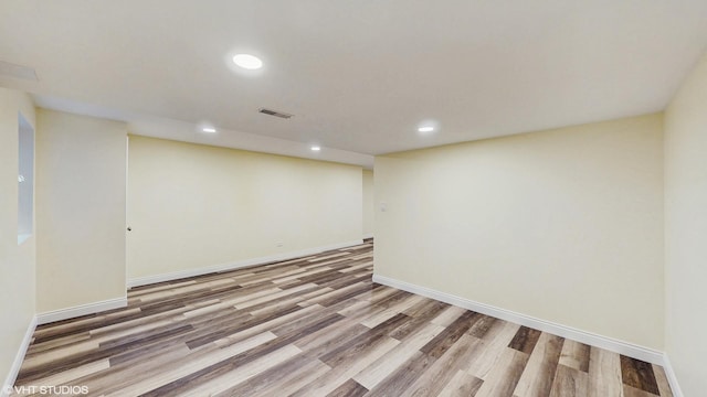 8 Georgetown Ct, Algonquin, IL 60102 - finished basement featuring recessed lighting, light wood-type flooring, and baseboards