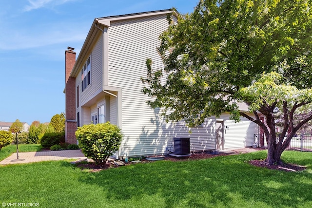8 Georgetown Ct, Algonquin, IL 60102 - view of side of property with a chimney and cooling unit
