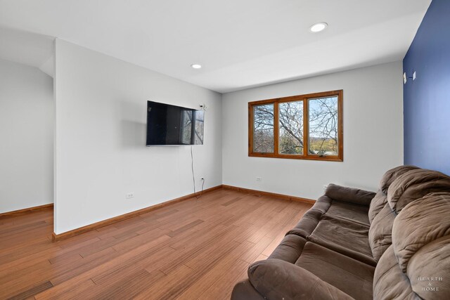 4302 Fox Creek Dr, Crystal Lake, IL 60012 - living area featuring baseboards, wood finished floors, and recessed lighting