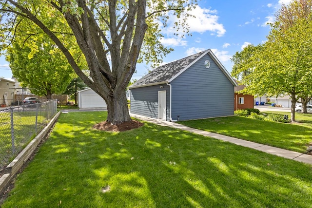 view of detached garage
