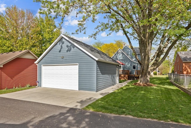 view of detached garage