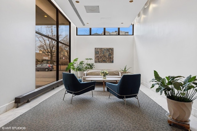6171 N Sheridan Rd Unit 2704, Chicago, IL 60660 - common area with floor to ceiling windows