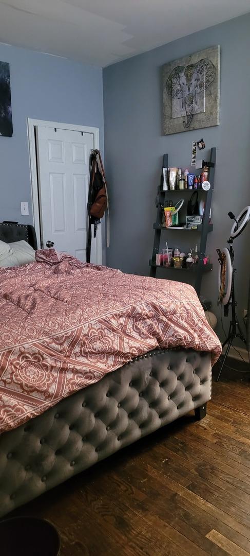 7542 S Peoria St, Chicago, IL 60620 - bedroom with hardwood / wood-style flooring