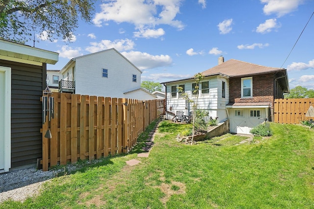 1009 W Madison St, Ottawa, IL 61350 - view of yard
