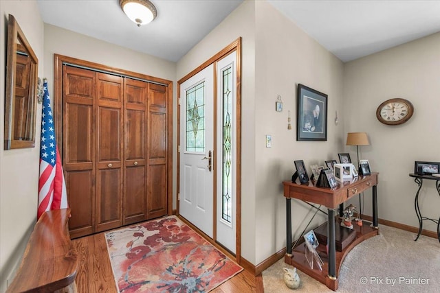 1211 Prairie Dr, Algonquin, IL 60102 - entryway with baseboards