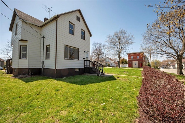 337 George Ave, Waukegan, IL 60085 - view of side of home with a yard