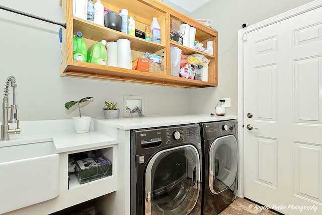 3123 Concord Ln, Wadsworth, IL 60083 - washroom with independent washer and dryer