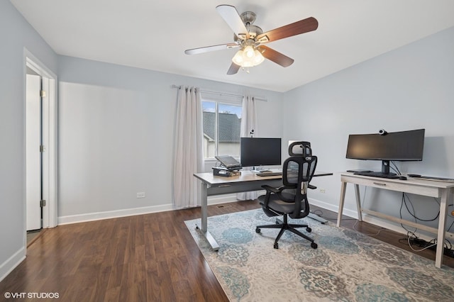 684 Diamond Pointe Dr, Mundelein, IL 60060 - home office featuring wood finished floors, baseboards, and ceiling fan
