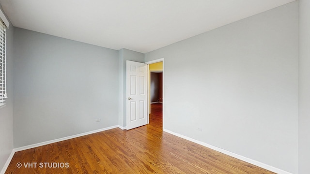 190 Washo Ct, Lake Zurich, IL 60047 - unfurnished room with wood finished floors and baseboards