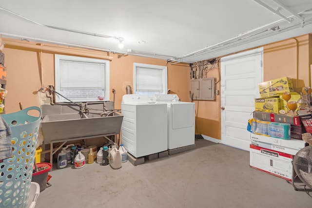 laundry room featuring washing machine and clothes dryer