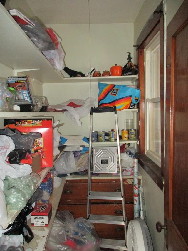 1525 Gunderson Ave, Berwyn, IL 60402 - view of storage room