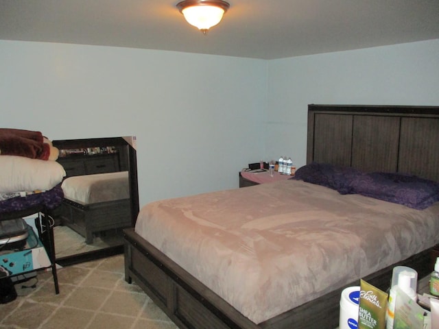 1525 Gunderson Ave, Berwyn, IL 60402 - bedroom with light carpet