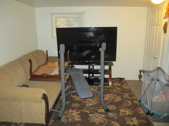 1525 Gunderson Ave, Berwyn, IL 60402 - living room with carpet floors and baseboards