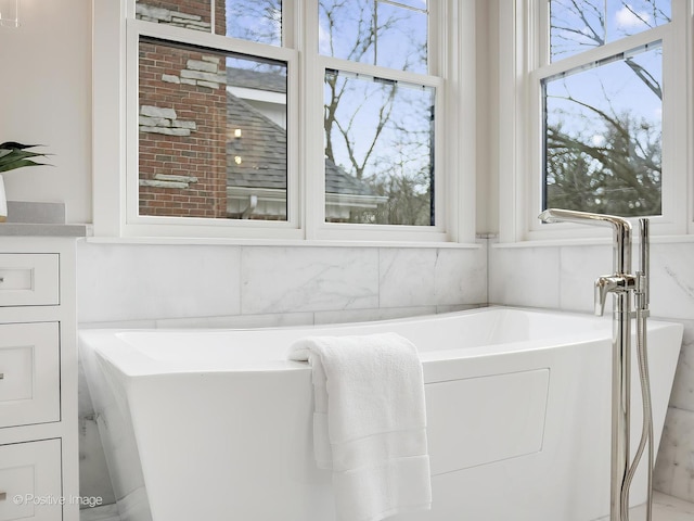 228 S Adams St, Hinsdale, IL 60521 - bathroom with a tub to relax in