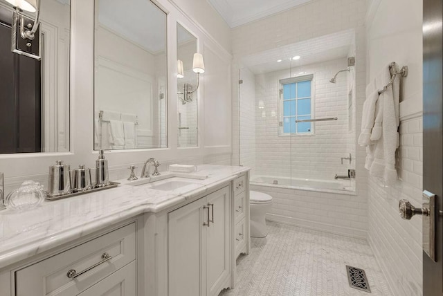 1534 N Dearborn Pkwy, Chicago, IL 60610 - full bath featuring toilet, tiled shower / bath, and vanity