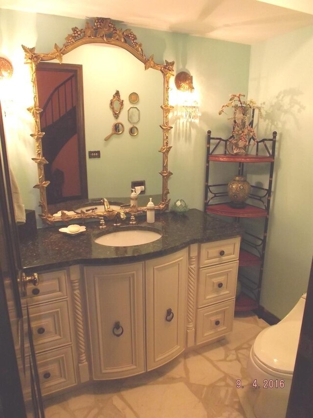 3550 Whirlaway Dr, Northbrook, IL 60062 - bathroom featuring vanity and toilet