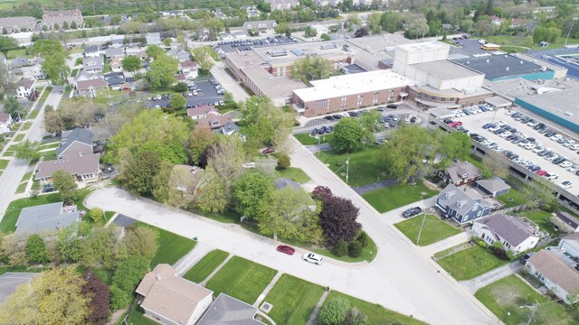 428 Julia St, Lemont, IL 60439 - aerial overview of property's location featuring nearby suburban area