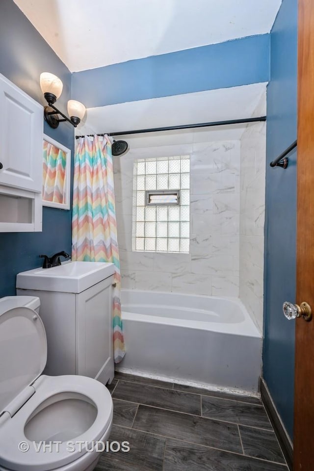 6119 S Melvina Ave, Chicago, IL 60638 - full bathroom featuring toilet and shower / bath combo