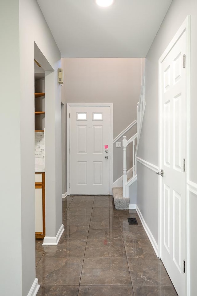 1224 Clearview Ct, Buffalo Grove, IL 60089 - foyer entrance featuring stairs and baseboards