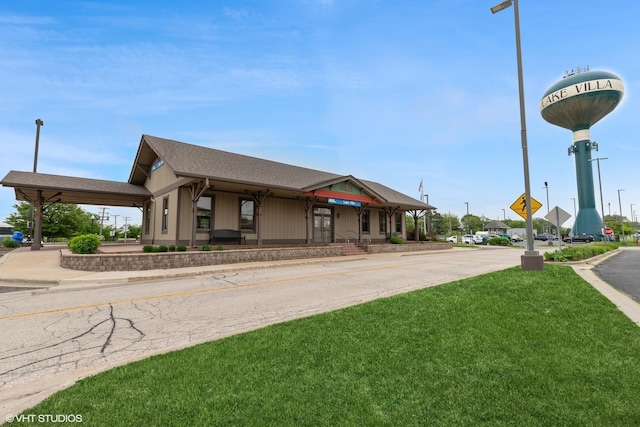 206 Villa Ave, Lake Villa, IL 60046 - view of asphalt street with traffic signs and curbs