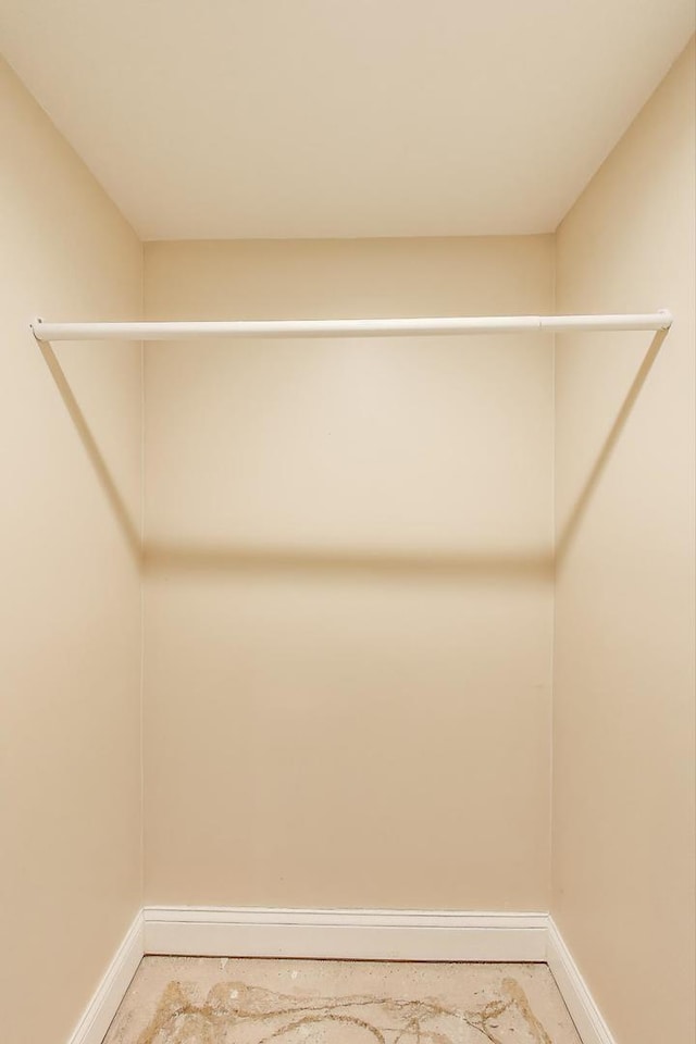 4723 W Shakespeare Ave, Chicago, IL 60639 - view of walk in closet