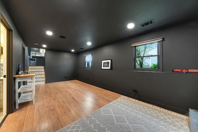 1324 Elmhurst Ln, Schaumburg, IL 60194 - below grade area with light wood-style flooring and recessed lighting
