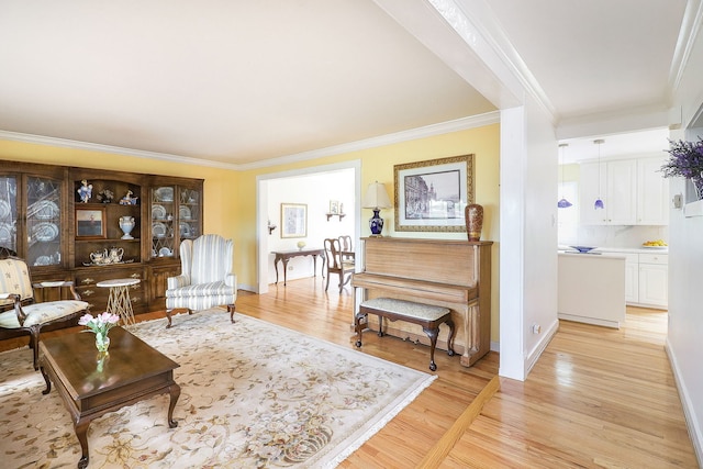 1054 Evergreen Dr, Carol Stream, IL 60188 - living area with crown molding, light wood finished floors, and baseboards