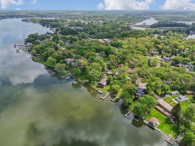 26211 W Spring Grove Rd, Antioch, IL 60002 - aerial view of a nearby body of water