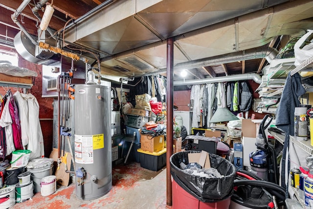 9245 S Justine St, Chicago, IL 60620 - unfinished basement featuring gas water heater