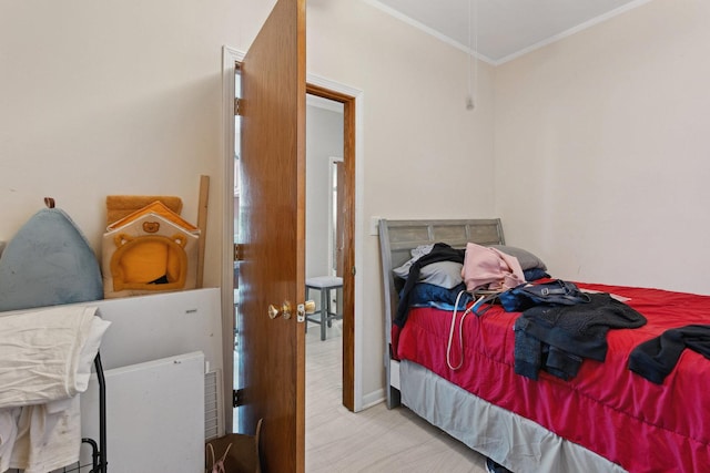 1443 W 49th Pl, Chicago, IL 60609 - bedroom featuring crown molding