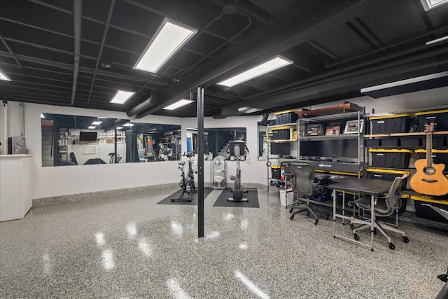 208 N Pkwy, Prospect Heights, IL 60070 - exercise room featuring baseboards