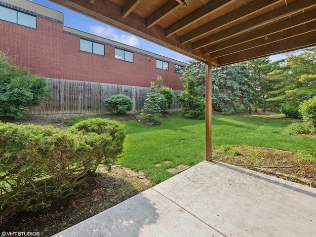 751 Sterling Ct Unit D1, Bartlett, IL 60103 - view of yard featuring a patio area