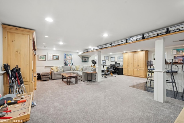 816 S Hamlin Ave, Park Ridge, IL 60068 - carpeted living area with recessed lighting and a desk