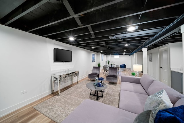 220 E Washington St, Des Plaines, IL 60016 - living area with wood finished floors and baseboards