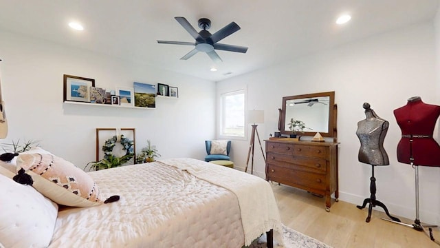 3133 Palmer Dr, Champaign, IL 61822 - bedroom with wood finished floors, recessed lighting, baseboards, and ceiling fan
