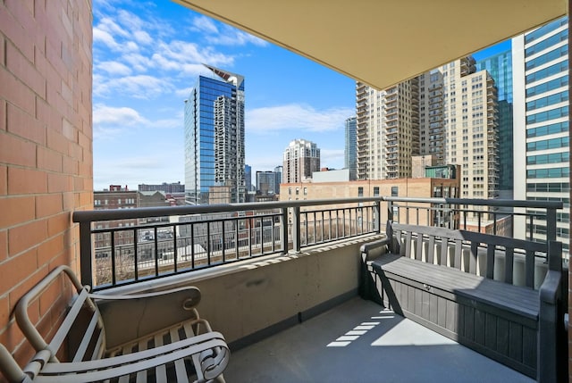 1160 S Michigan Ave Unit 1005, Chicago, IL 60605 - balcony featuring a view of skyline