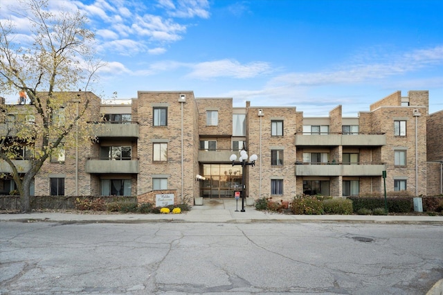 1926 Prairie Sq Unit 234, Schaumburg, IL 60173 - view of apartment building / complex