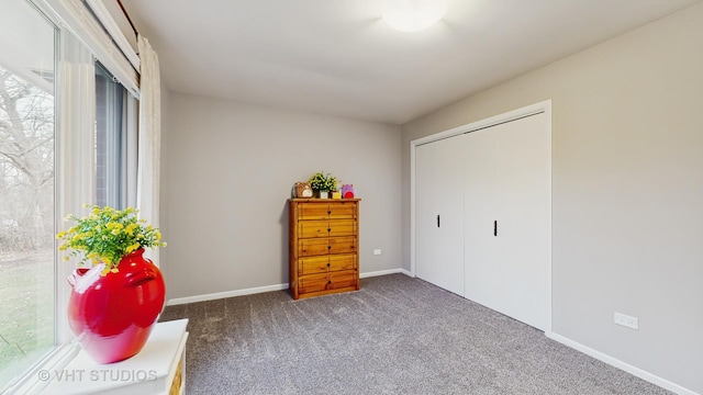 1375 Atkinson Rd, Green Oaks, IL 60048 - carpeted bedroom with baseboards