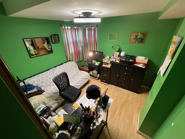 8734 W 99th St, Palos Hills, IL 60465 - home office featuring light wood finished floors