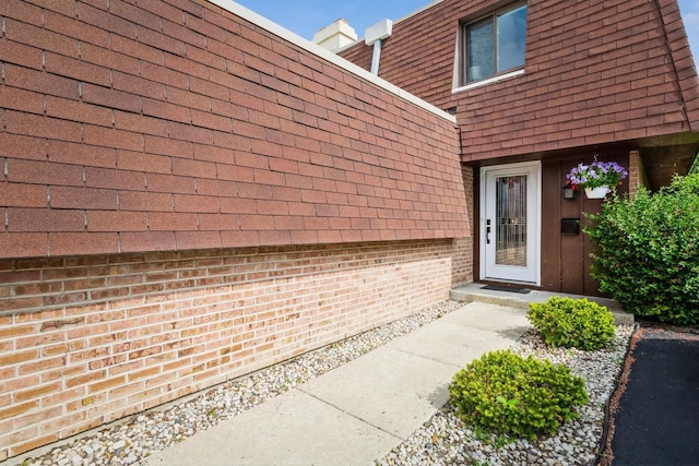 1063 W Busse Hwy, Park Ridge, IL 60068 - entrance to property featuring brick siding