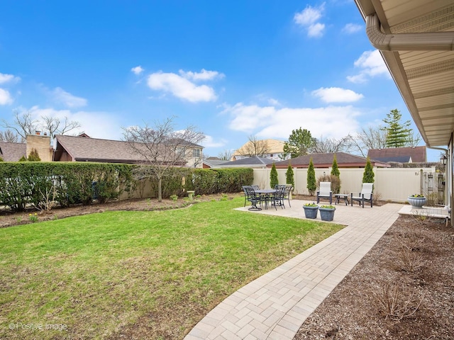 view of yard with a patio