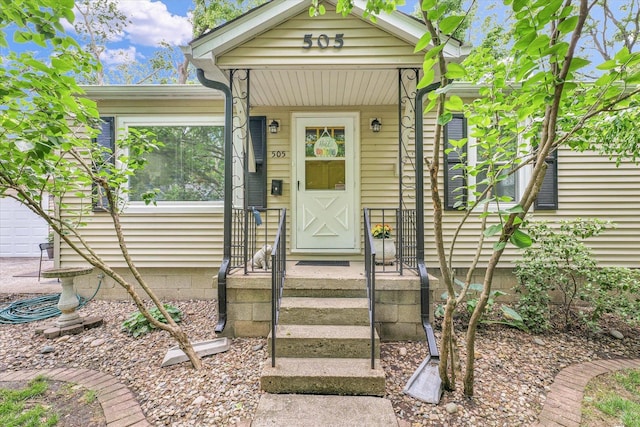505 S Maple St, Urbana, IL 61801 - view of doorway to property